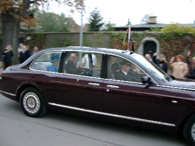 Bentlay der Queen beim Besuch im Krongut Bornstedt