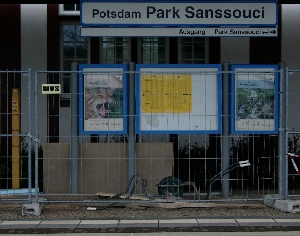 eingezäunter Fahrplan eingezäunter Fahrplan