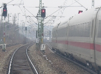 ICE stehen Schlange vor Berlin-Charlottenburg