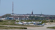D&uuml;nenflugplatz mit Blick auf die Hauptinsel Helgoland