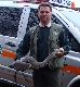 entkr&auml;fteter junger Graureiher an der Rahlau wird von der Tierrettung Hamburg gerettet