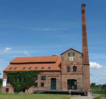 Altes Geb&auml;ude in Ribbeck im Havelland