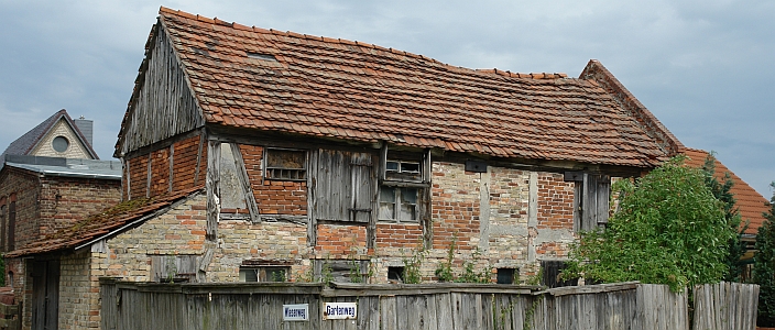 Altes Geb&auml;ude in Ribbeck im Havelland