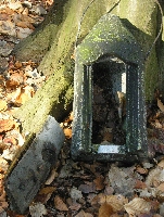 Fledermaus-Ruheksten aus DDER-Zeit